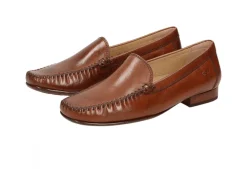 Campina Leather Moccasin