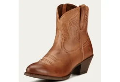 Darlin Western Inspired Boot