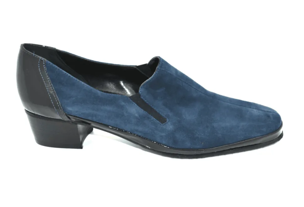 Escort Narrow Fitting Shoe