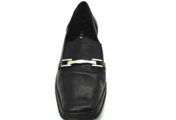 Forietti Narrow Fitting Chain Loafer