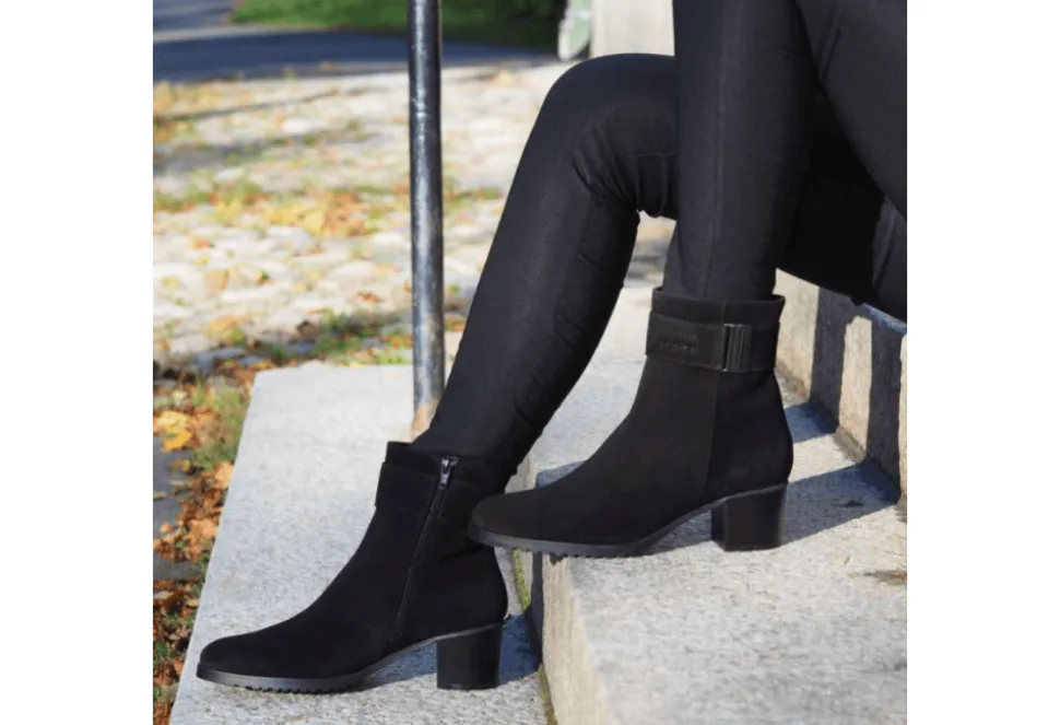 Frost Heeled Ankle Boot