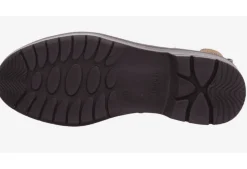 Mystic Gore-Tex Chelsea Boot