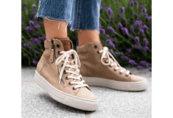 Pebble Hi-Top Trainer