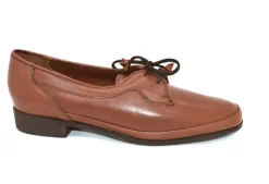 Ruth Aa Fitting Lace Up